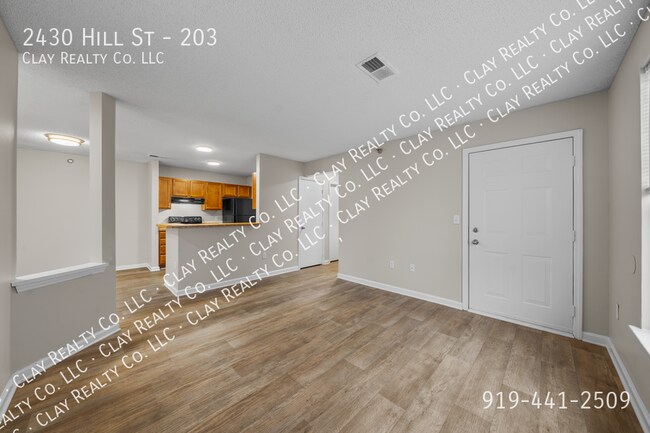 Foto del edificio - 2430 Hill St