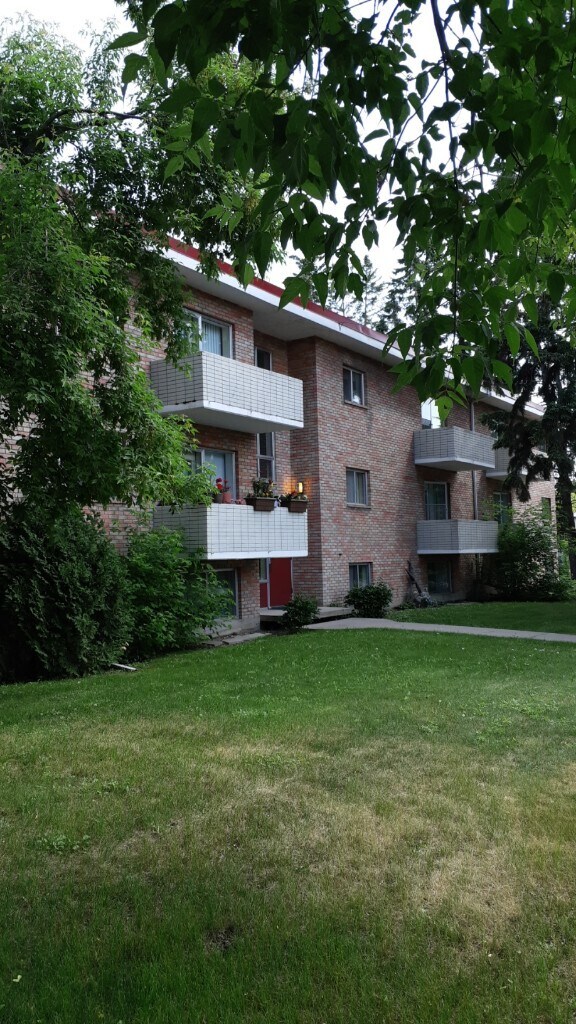 Photo du bâtiment - 0 Bed 0 Bath Unit in Red Deer, AB