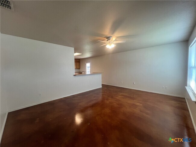 Foto del edificio - 3014 Douglas Fir Dr