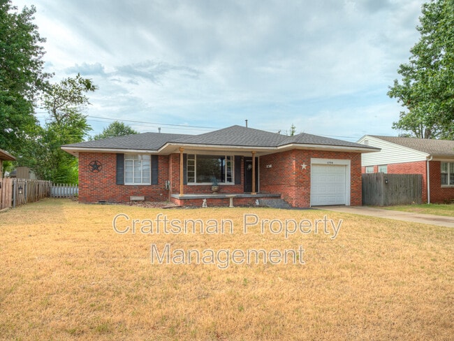 Building Photo - 1724 Churchill Way
