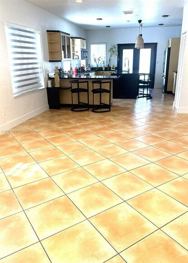Foto del edificio - 2271 SW 25th St