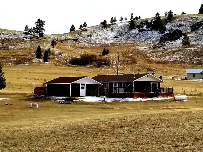 Building Photo - 6 Meadowlark Sq
