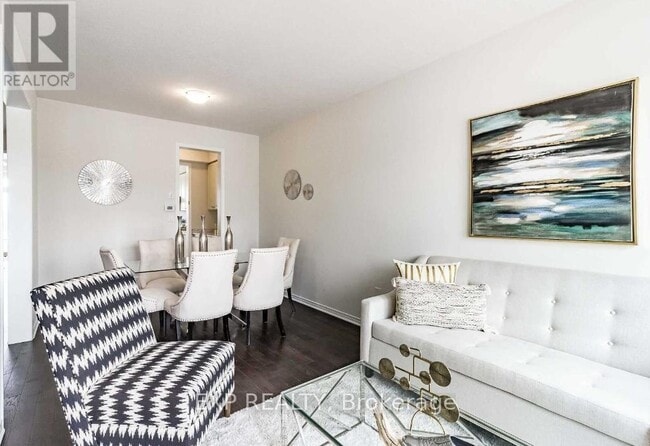 Photo du bâtiment - 132 McWatters St