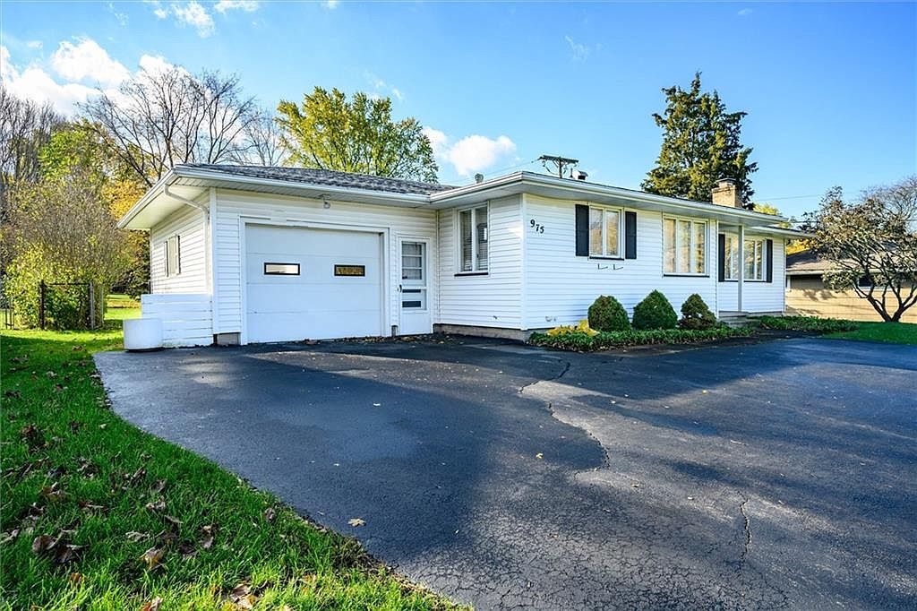 Foto principal - 975 Titus Ave