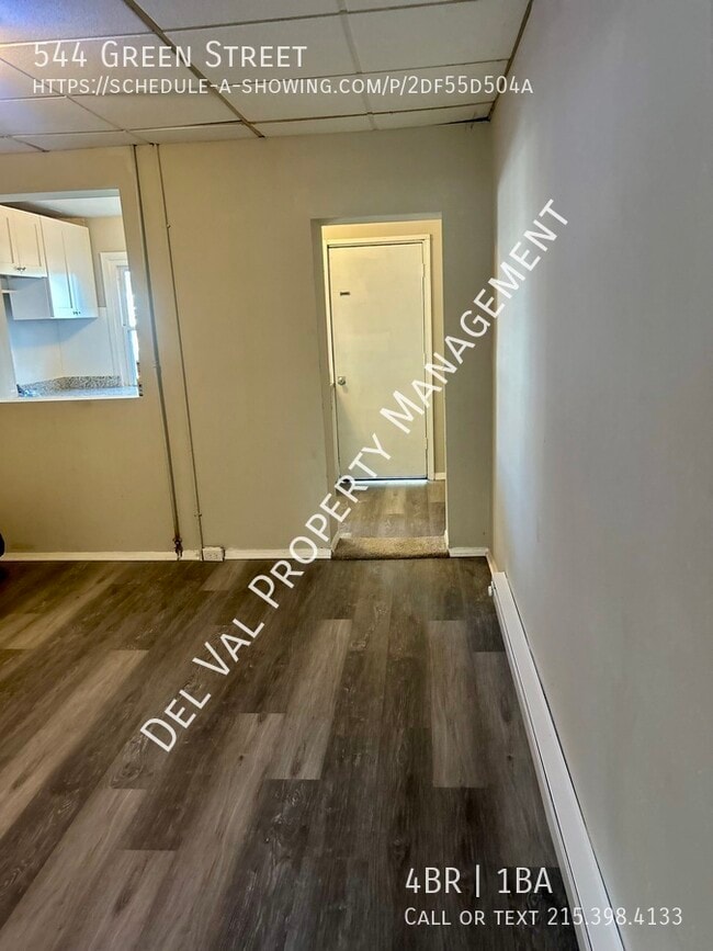 Building Photo - 544 Green St