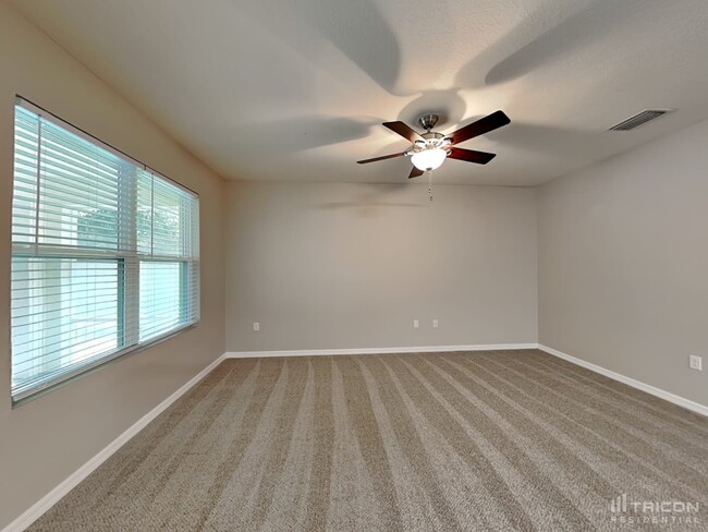 Building Photo - 4275 Bramblewood Loop Spring Hill FL