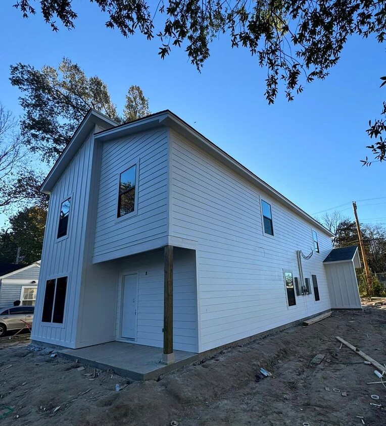 Building Photo - BRAND NEW CONSTRUCTION HOME AVAILABLE FOR ...