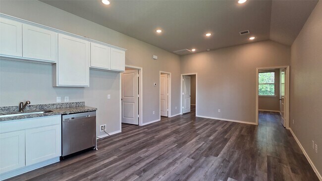 Foto del edificio - 233 Ridgeside Ct