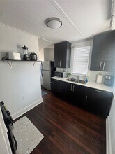 Building Photo - 1038 Ashland St