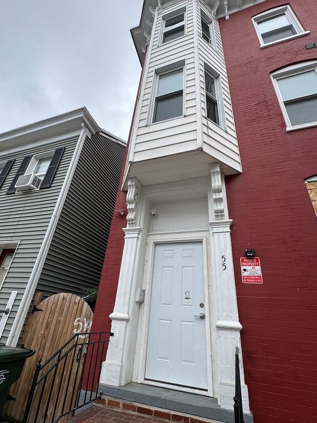 Building Photo - 55 E Antietam St