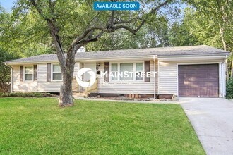 Building Photo - 6702 Fairlane Dr