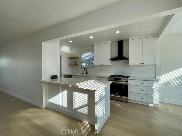 Foto del edificio - 5427 W 135th St
