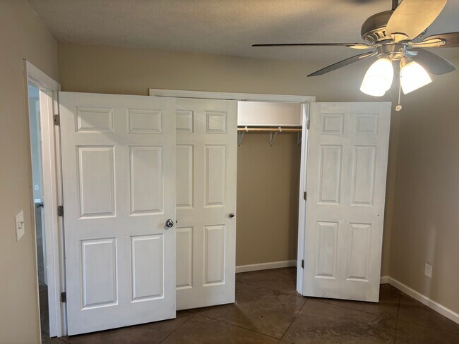 Building Photo - 11631 Mcfarland