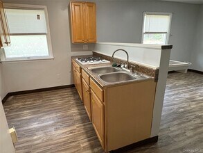 Building Photo - 200 Fosler Rd