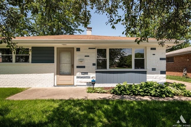 Foto del edificio - 1486 Burnham Ave