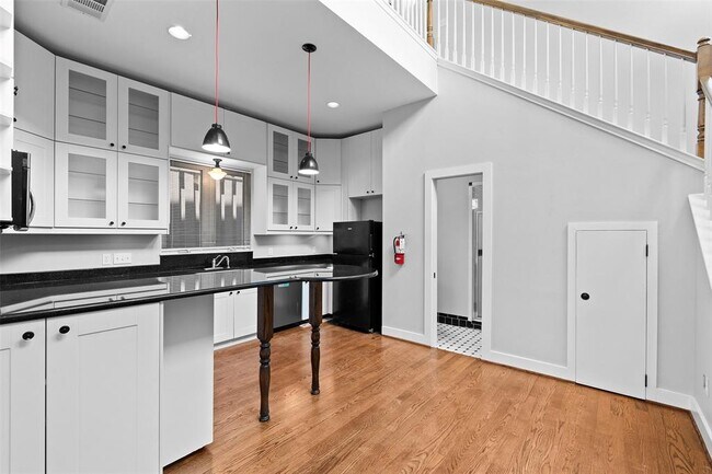 Foto del edificio - 1309 Chestnut Ave