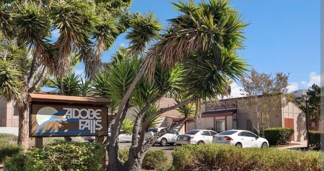 Foto del edificio - 5513 Adobe Falls Rd
