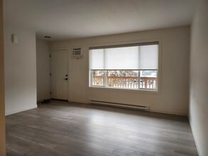 Building Photo - 3602 27 Av