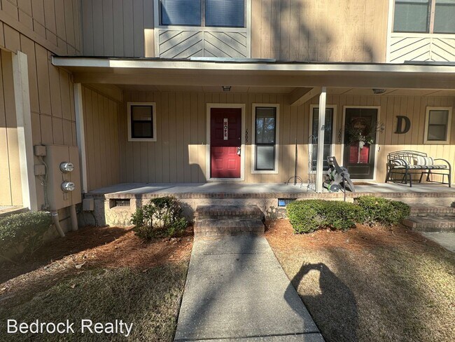 Building Photo - 2 br, 2.5 bath House - 1205 Huntsman Court