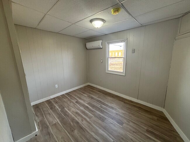 Foto del edificio - 14 E 6th Ave