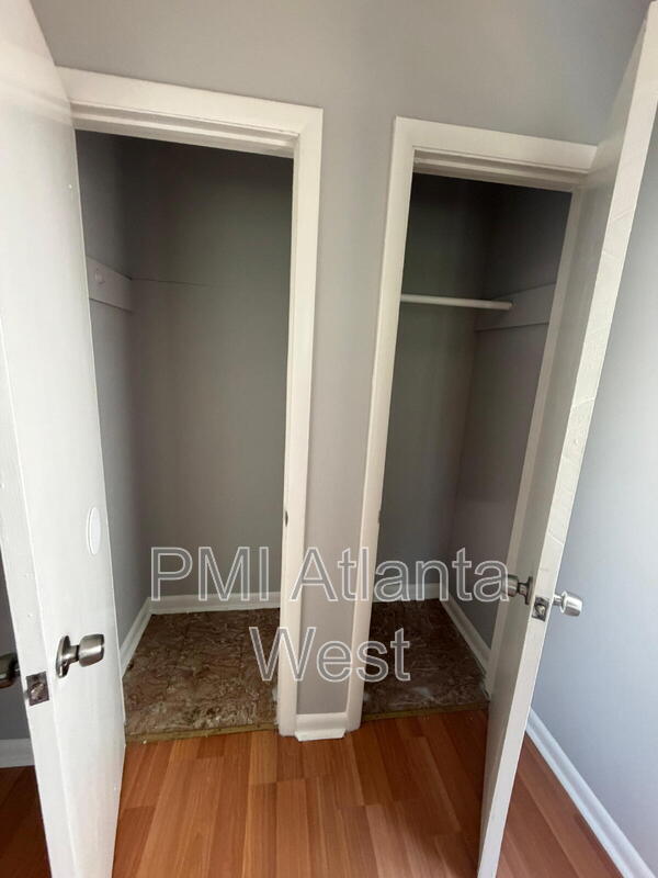 Foto del edificio - 265 Lawton St SW