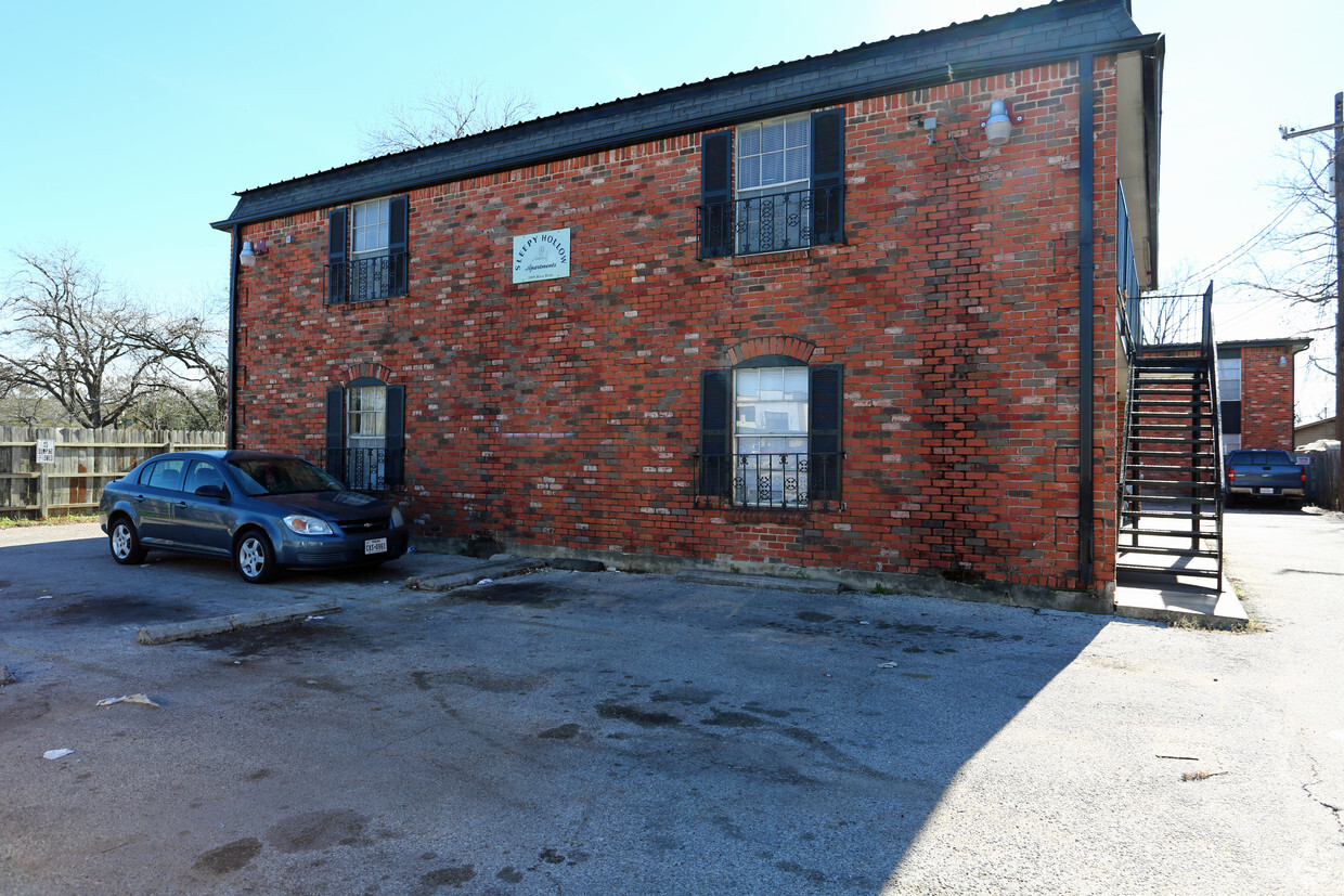 Building Photo - Sleepy Hollow Apartments