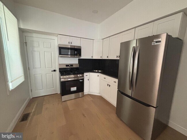Foto del edificio - 2070 E Lippincott St