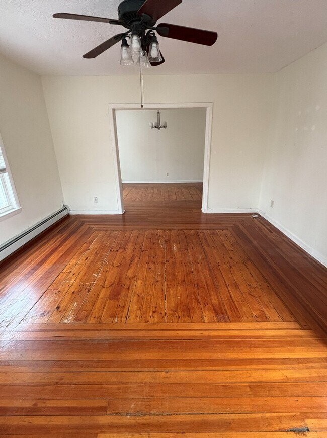 salas de estar y comedores - 17 Shillington Ave