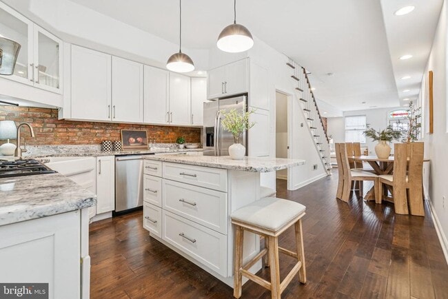 Foto del edificio - 801 S Rose St