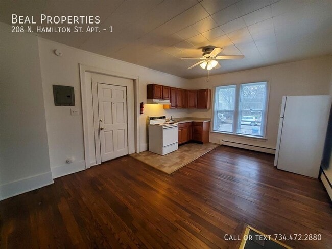 Building Photo - 208 N Hamilton St