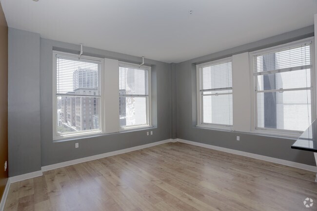 1 habitación, 1 baño - 773 pies cuadrados - Metro 417