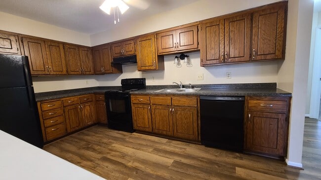 Building Photo - 1497 4th St W