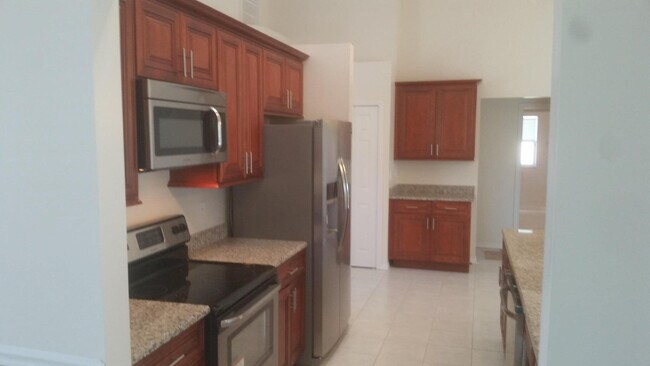 Building Photo - 1675 SW Malmo Rd