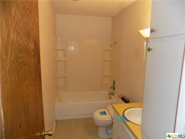 Foto del edificio - 1209 Willow Springs Rd