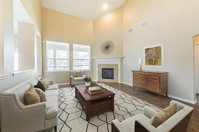 Building Photo - 14122 Austin Hollow Ct