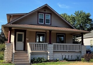 Building Photo - 1007 Nebraska Ave