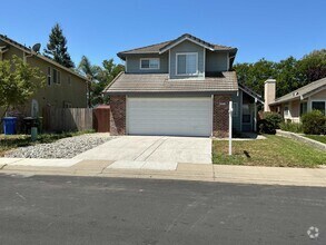 Building Photo - 8852 Gemwood Way