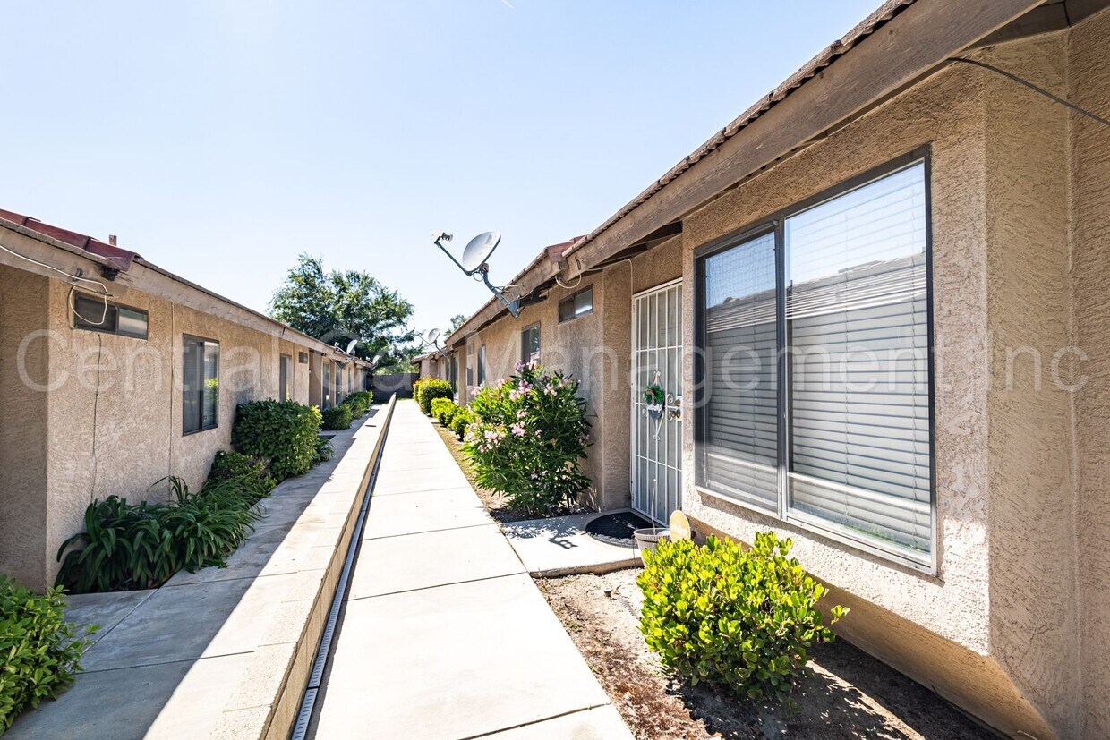 Primary Photo - 4205 Kilterbury Ln