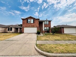 Building Photo - 6209 Thoroughbred Trail