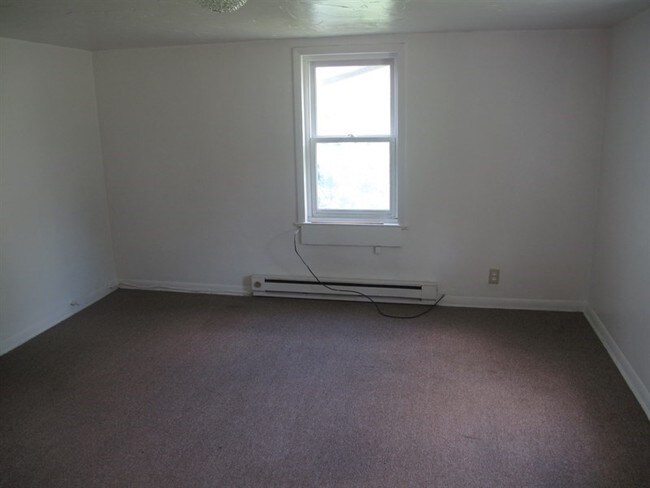 Foto del edificio - 117 Hall Ave