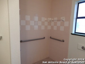 Building Photo - 1008 Longleaf Dr