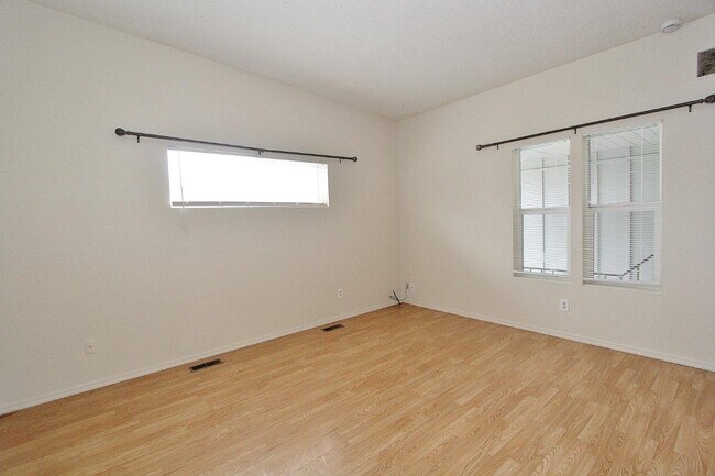 Foto del edificio - 7149 W Ustick Rd