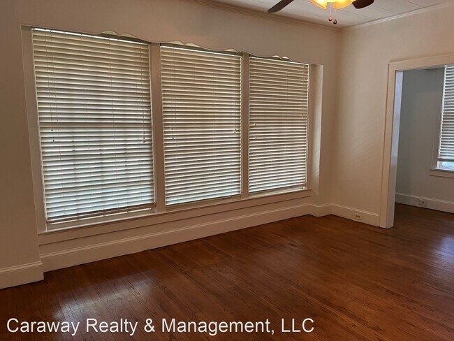 Foto del edificio - 2 br, 2 bath House - 3418 Beverly Pl.