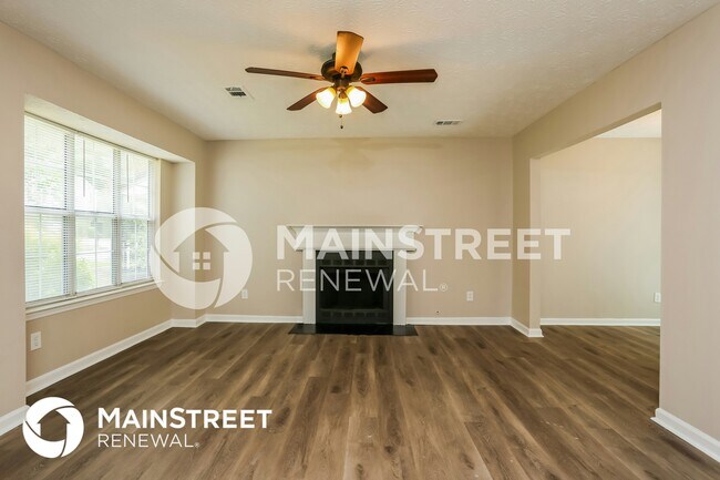 Foto del edificio - 661 Woodcrest Manor Dr