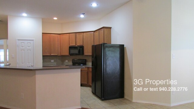 Building Photo - 5844 Red Drum Dr