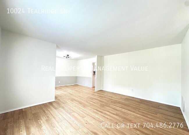 Foto del edificio - 10024 Tealridge Ln