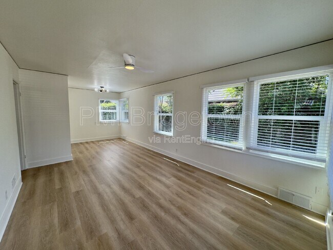 Foto del edificio - 5420 NE 13th Ave