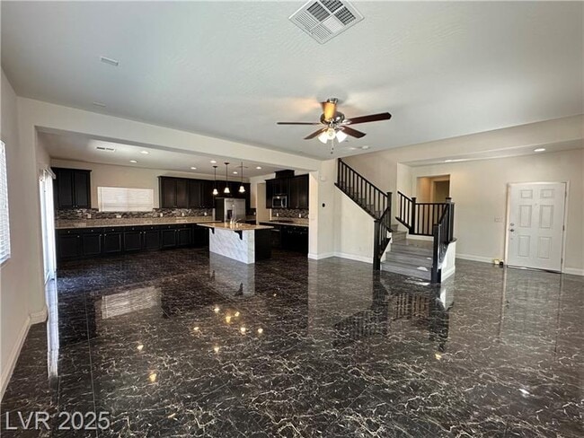 Building Photo - 7726 Pyrenees Park Dr
