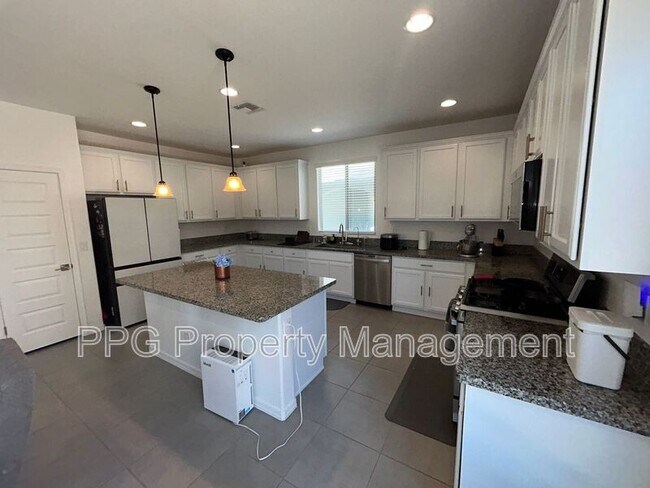 Foto del edificio - 14118 W Hackamore Dr