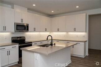 Building Photo - 6136 Valentina Wy